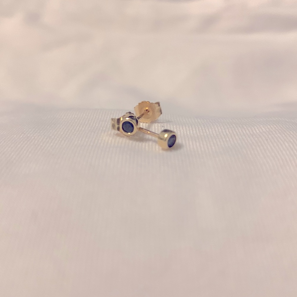 Mejuri Blue Sapphire Studs
